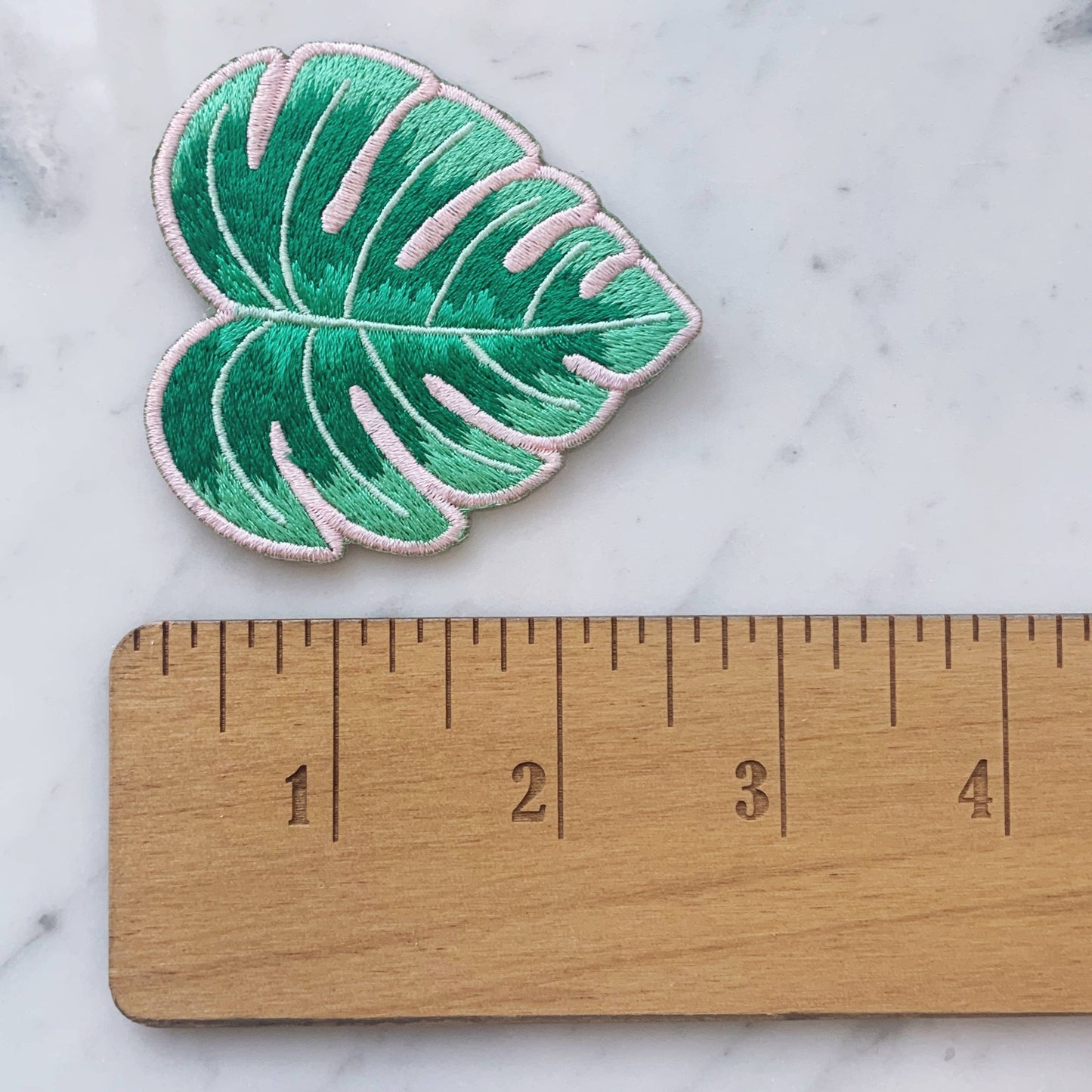 Monstera Brodert Strykemerke