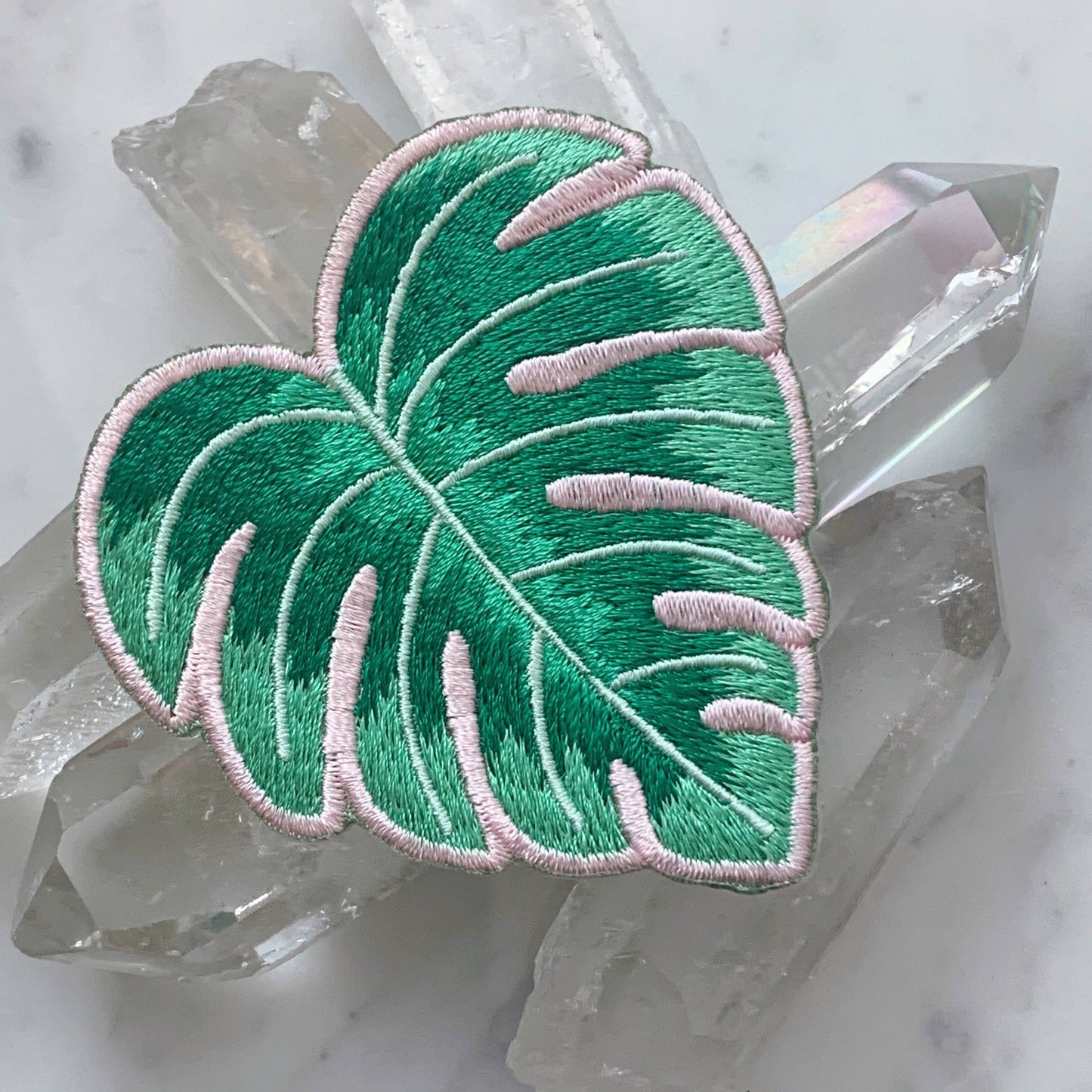 Monstera Brodert Strykemerke