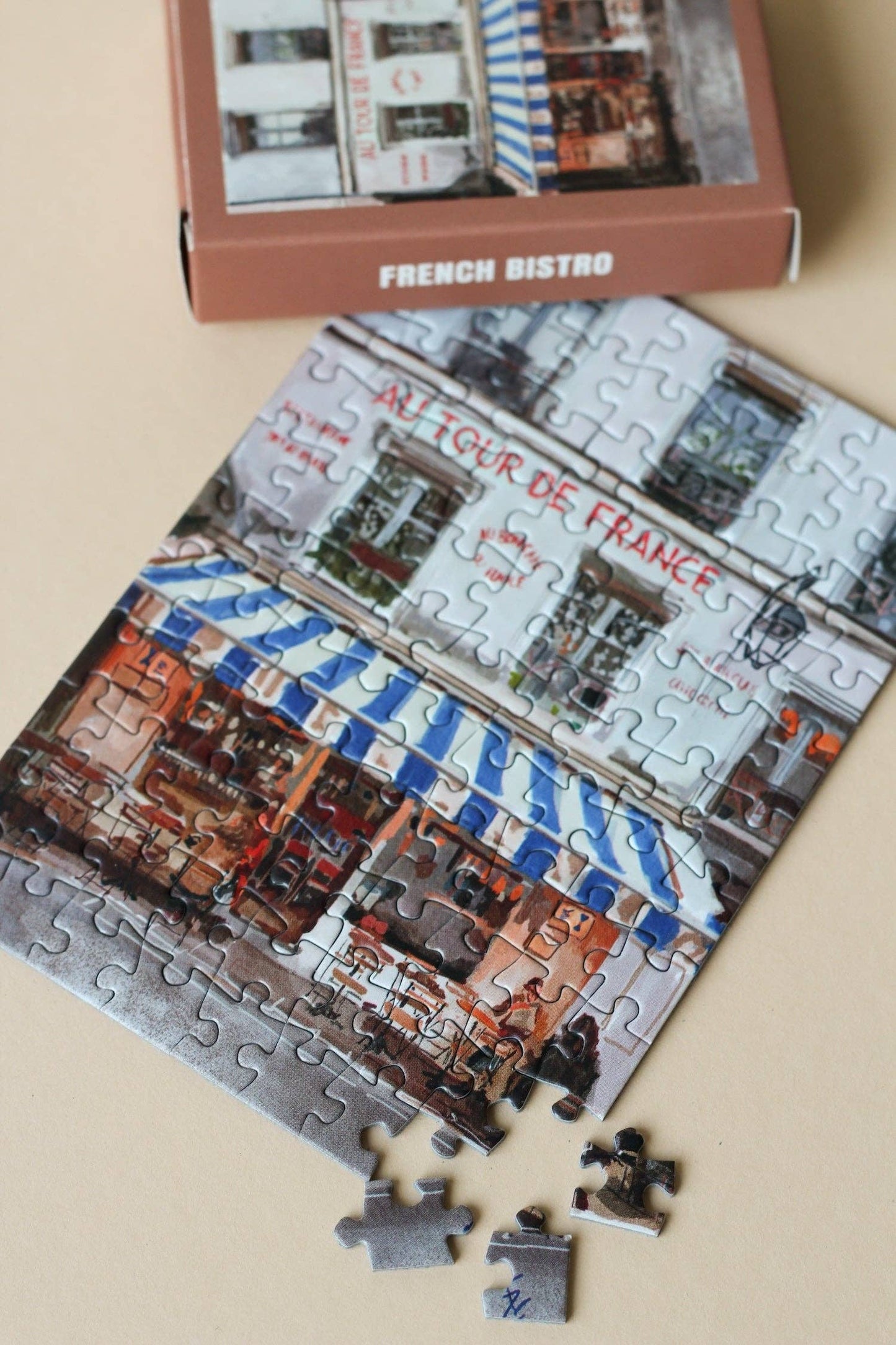 French Bistro  - puslespill - 99 brikker