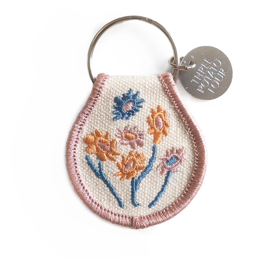 Rosa Blomster - Brodert Nøkkelring