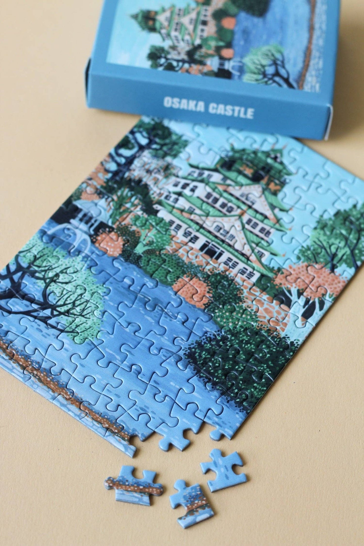 Osaka Castle  - puslespill - 99 brikker