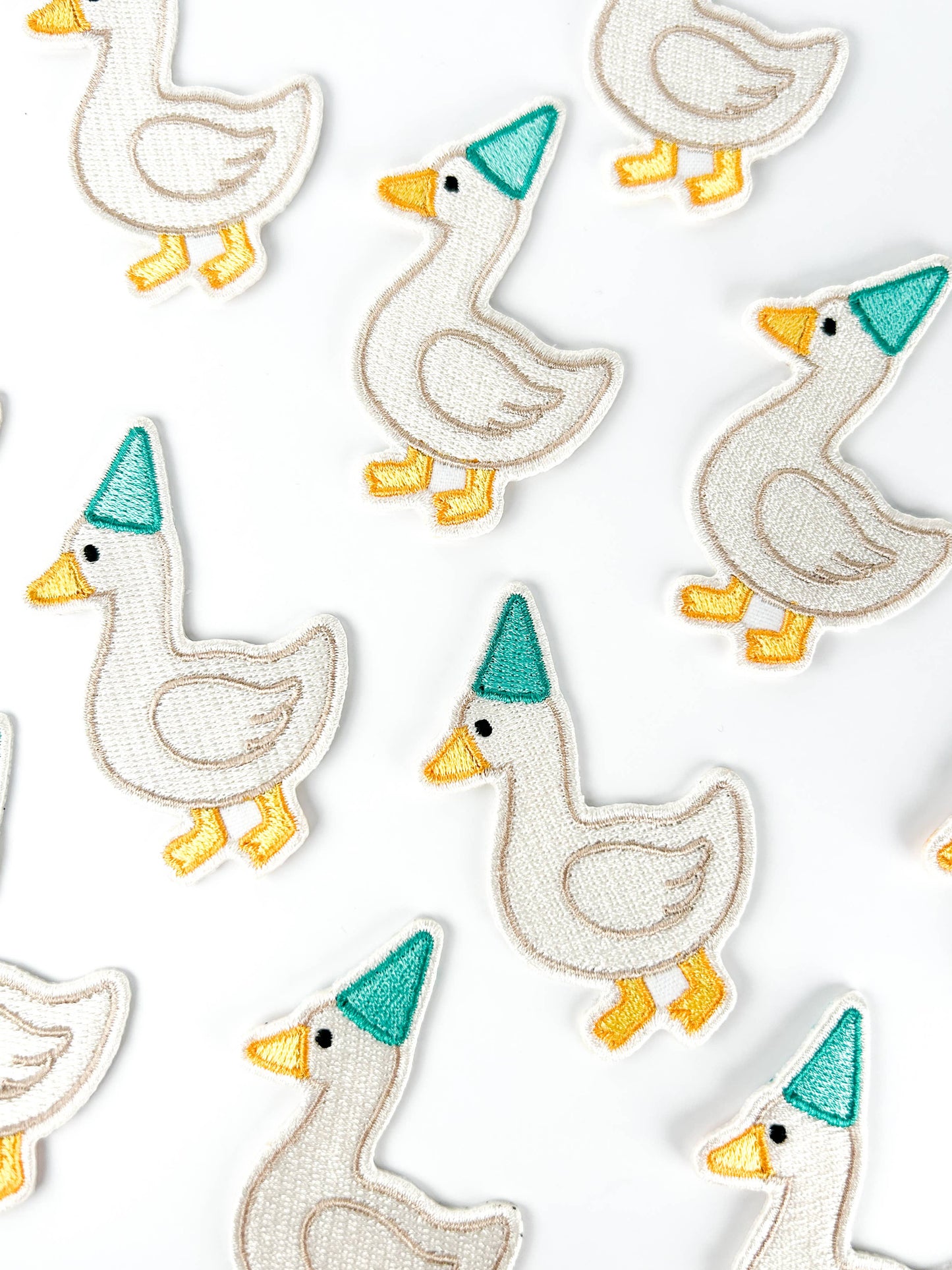 Silly Goose Brodert Strykemerke