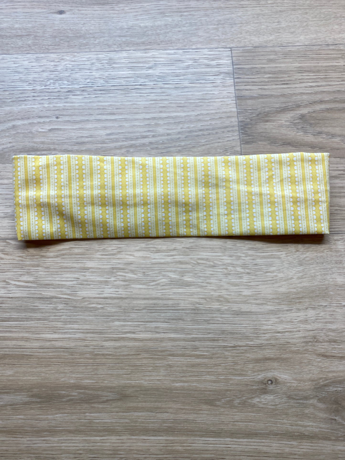 Hårbånd med gule striper