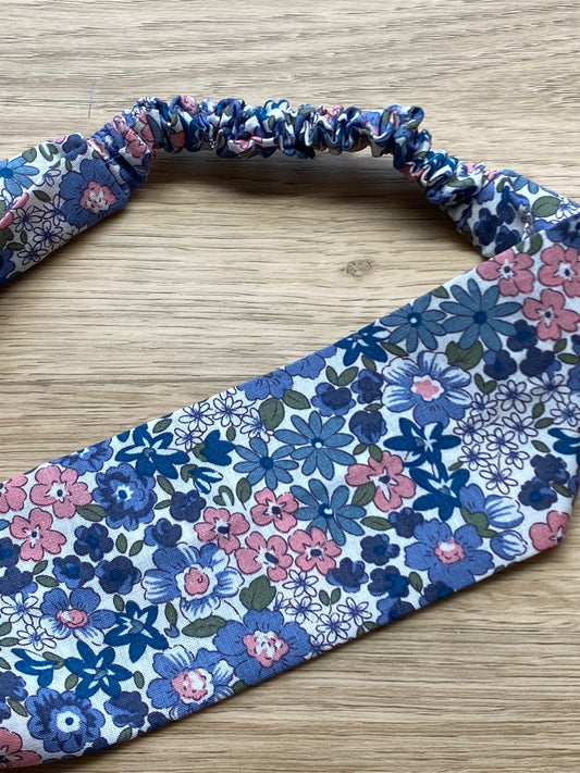 Hårbånd med blomster