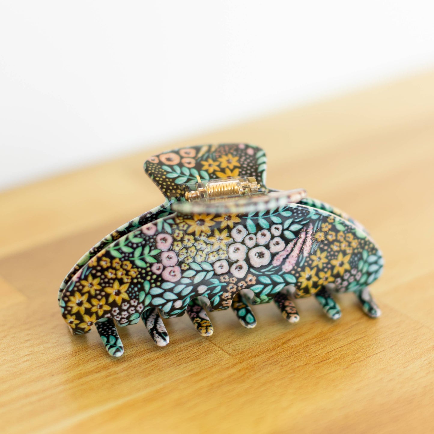 Black Floral Hårklype